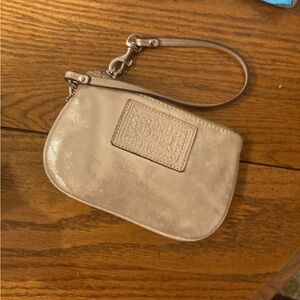 Coach Poppy Wristlet Champagne Metallic
